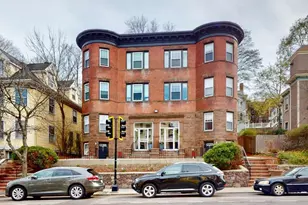 672 Washington St, Brookline, MA 02445 - Photo 18