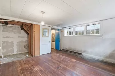 12 Gray Gardens W, Cambridge, MA 02138 - Photo 18