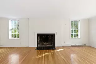 12 Gray Gardens W, Cambridge, MA 02138 - Photo 12