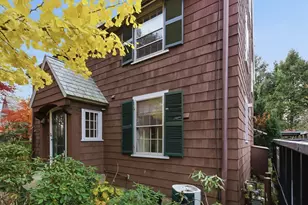 12 Gray Gardens W, Cambridge, MA 02138 - Photo 2