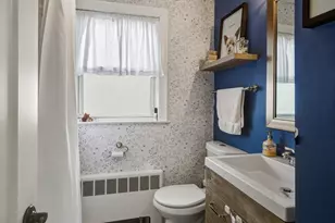 310 King Philip St, Fall River, MA 02724 - Photo 16