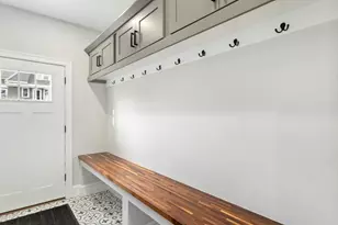 87 Otis St, Medford, MA 02155 - Photo 4