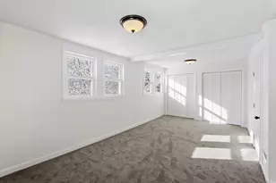 420 N Broadway, Haverhill, MA 01832 - Photo 18