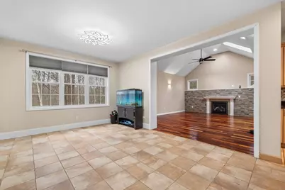 1 Crowl Hill Rd, Auburn, MA 01501 - Photo 12