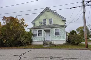 33 Narragansett Blvd, Fairhaven, MA 02719 - Photo 1