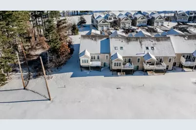 16 Fairway Dr. #16, Topsfield, MA 01983 - Photo 4