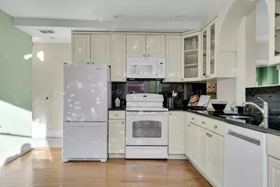 199 Marlborough #301, Boston, MA 02116 - Photo 12