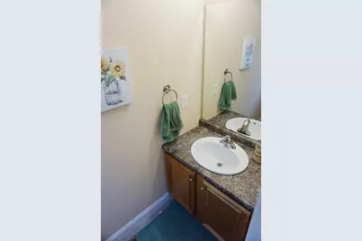 118 Smith St #118, Lowell, MA 01851 - Photo 12