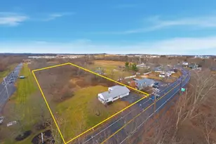 198 Conant St, Danvers, MA 01923 - Photo 2