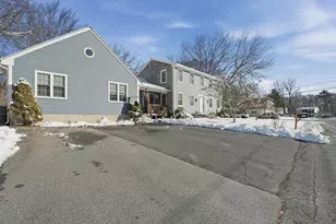 174 Columbus Dr, Fall River, MA 02720 - Photo 2