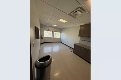 313 Washington St #401, Newton, MA 02458 - Photo 6