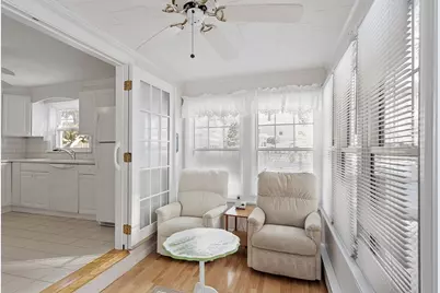 18 Frank St, Chelmsford, MA 01863 - Photo 16