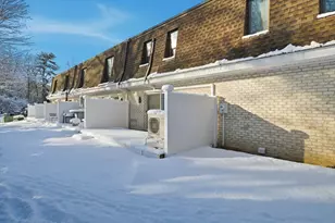 153 Porter Lake Dr, Springfield, MA 01106 - Photo 38