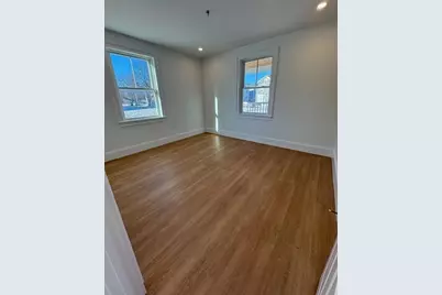 41 Elm Street #102, Andover, MA 01810 - Photo 4