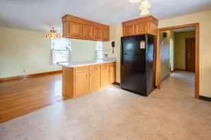 128 Ann St, Chicopee, MA 01020 - Photo 6