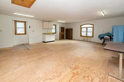 128 Ann St, Chicopee, MA 01020 - Photo 20