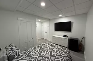 719 Main St, Clinton, MA 01510 - Photo 4