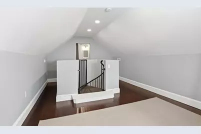 15 Brooks St, Medford, MA 02155 - Photo 34