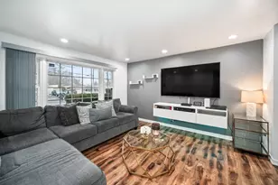 5 Debbie Rd, Brockton, MA 02302 - Photo 12