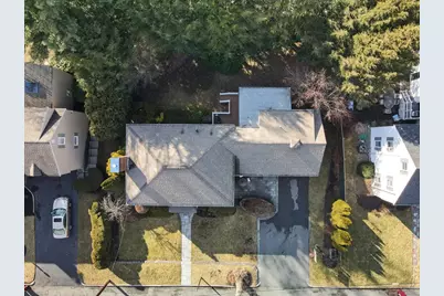 9 Elmcrest Cir, Melrose, MA 02176 - Photo 38