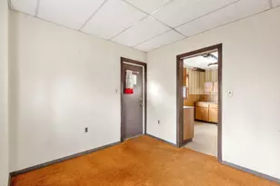 36 Dundee Rd, Arlington, MA 02476 - Photo 8