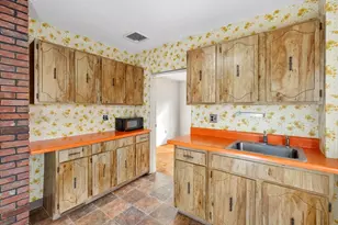 36 Dundee Rd, Arlington, MA 02476 - Photo 18