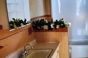 586 South Almond, Fall River, MA 02724 - Photo 14