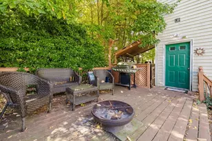195 Crescent St, Fall River, MA 02720 - Photo 32