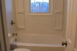 17 Mayflower Cir, Holden, MA 01520 - Photo 6