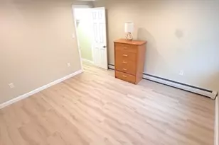 39 Cottage St, Stoneham, MA 02180 - Photo 14