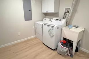 39 Cottage St, Stoneham, MA 02180 - Photo 20