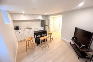 39 Cottage St, Stoneham, MA 02180 - Photo 2