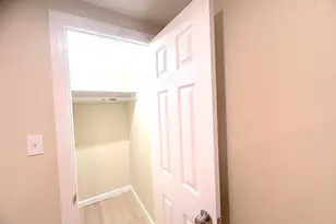 39 Cottage St, Stoneham, MA 02180 - Photo 16