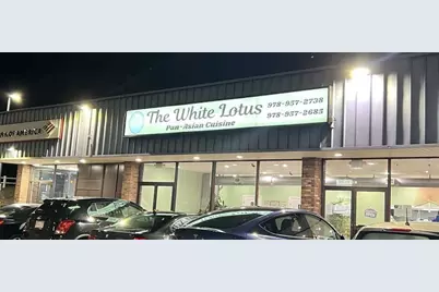 1734 Lakeview Ave, Dracut, MA 01826 - Photo 2