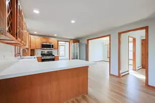 1 Bubbling Brook Rd, Franklin, MA 02038 - Photo 12