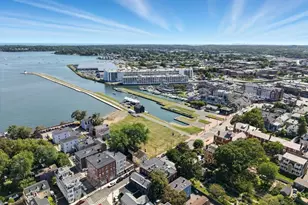 131 Derby St, Salem, MA 01970 - Photo 36