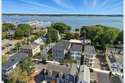 131-3F Derby St #3 Front, Salem, MA 01970 - Photo 1