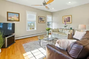 131 Derby St, Salem, MA 01970 - Photo 16