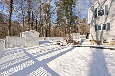 130 Crystal St, Haverhill, MA 01832 - Photo 32