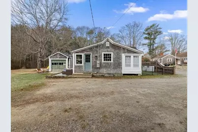 242 Enterprise St, Duxbury, MA 02332 - Photo 2