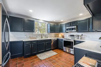 1 Pennsylvania Avenue, Reading, MA 01867 - Photo 12