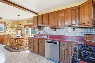 28 Sylvester Rd, Natick, MA 01760 - Photo 8