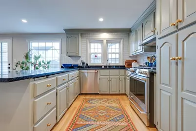 51 Como Rd, Boston, MA 02136 - Photo 10