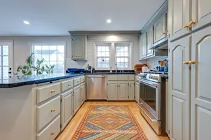 51 Como Rd, Boston, MA 02136 - Photo 10