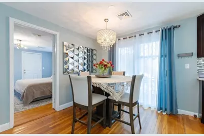 9 Bruce St, Burlington, MA 01803 - Photo 8