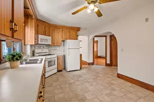 37 Wright, Medford, MA 02155 - Photo 2