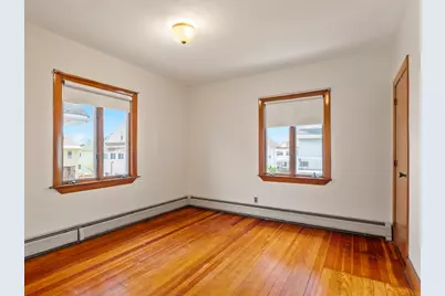 37 Wright #2, Medford, MA 02155 - Photo 4