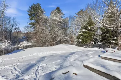 9 Elmwood St, Salisbury, MA 01952 - Photo 34