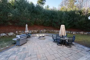 300 Crownshield Ave, Uxbridge, MA 01569 - Photo 24