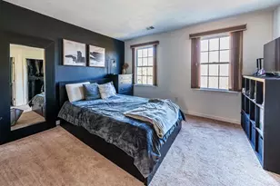 300 Crownshield Ave, Uxbridge, MA 01569 - Photo 22